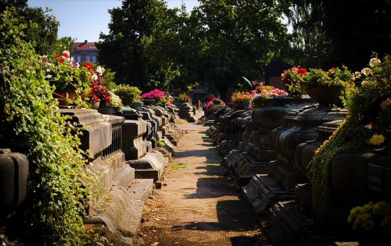 funeral homes in Guilderland, NY